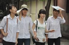 Bán trường hàng loạt