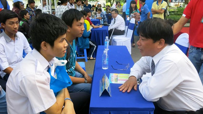 Tuyển sinh đại học cao đẳng 2014: Mơ hồ thi chung và thi riêng