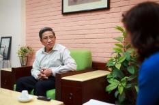 Học thuê, thi mướn: "Học hành bây giờ quá dễ dãi!"