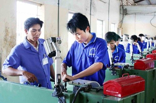 Học sinh TCCN được chuyển ngành đào tạo
