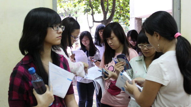 Lãnh đạo các trường ĐHCĐ cần làm gì để ngăn chặn học thuê, thi hộ?