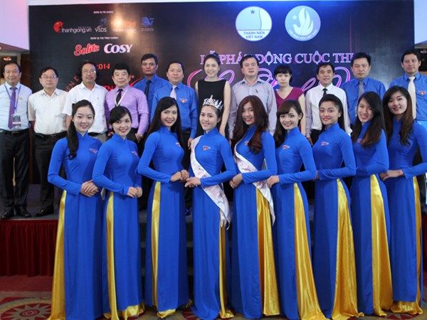 Khởi động cuộc thi Nữ sinh viên Việt Nam duyên dáng 2014