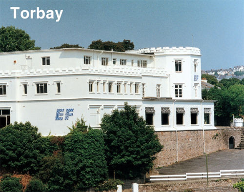 Cơ hội sang Anh với cuộc thi hùng biện