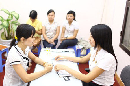 Top 5 ngành có nhu cầu nhân sự và mức thu nhập cao nhất hiện nay