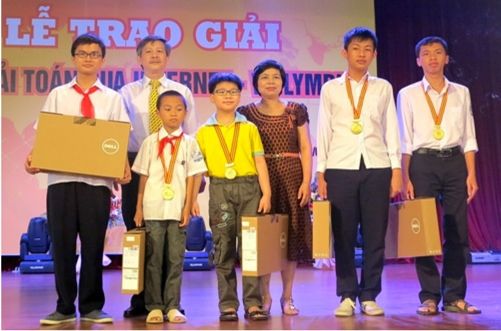 Hơn 1.700 học sinh giải toán xuất sắc nhận bằng khen