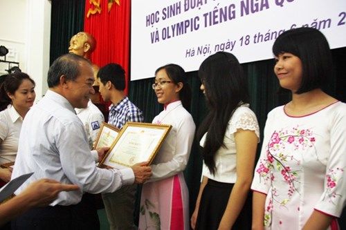 11 học sinh xuất sắc được nhận bằng khen của Bộ trưởng GD-ĐT