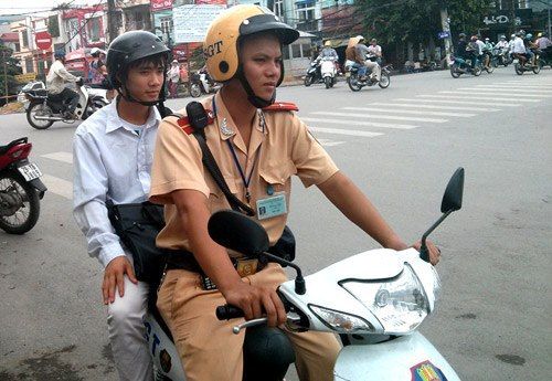 Thí sinh sẽ được cảnh sát Hà Nội hỗ trợ đến điểm thi