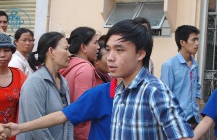 Đề toán khối B dễ, đề địa khối C về chủ đề trường sa, hoàng sa