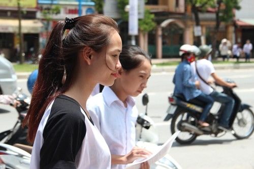Thủ khoa khối D đầu tiên đạt 24 điểm