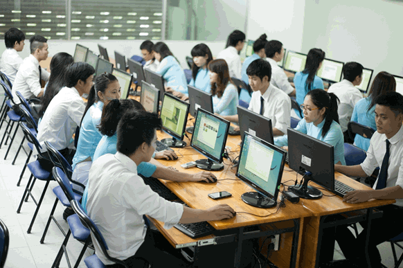 Sinh viên cần chuẩn bị gì cho nghề nghiệp tương lai?