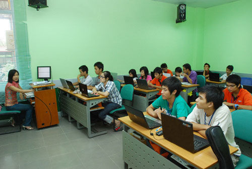 Tự chủ đại học: Nhiều vướng mắc cần giải tỏa