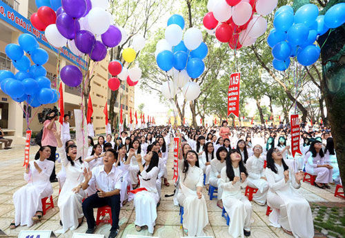 Hơn 15 triệu học sinh phổ thông bước vào năm học mới