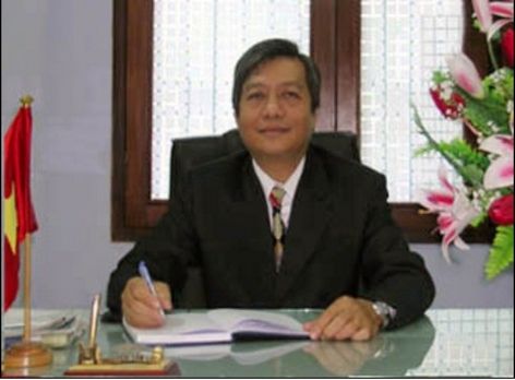 Hiệu trưởng trường THPT chuyên Hùng Vương Q5 giải thích từng khoản thu