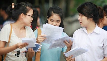Kỳ thi quốc gia: Băn khoăn đề thi và trách nhiệm tổ chức kỳ thi