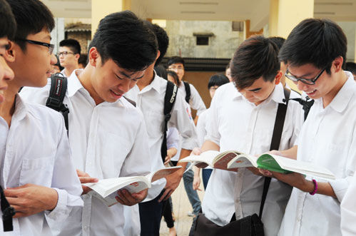 Thêm tổ hợp môn thi xét tuyển: Càng nhiều càng rối
