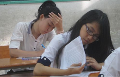 Vừa chạy đua ôn thi vừa chờ quy chế của Bộ