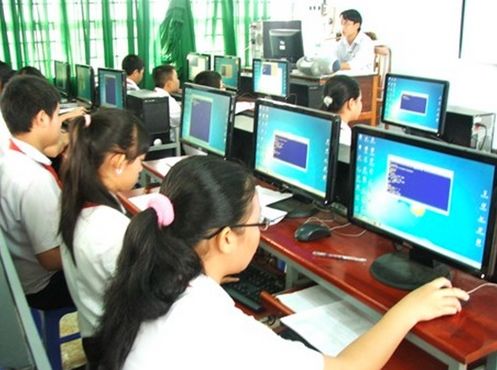 Khắc phục hạn chế trong kiểm tra trắc nghiệm bằng công nghệ thông tin