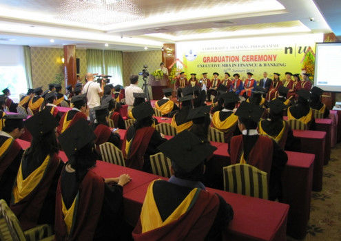 Chương trình EMBA chuyên ngành tài chính ngân hàng của ĐH Ngân hàng Tp.HCM