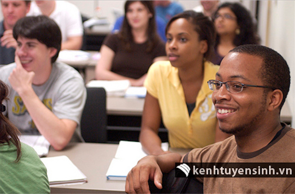 Học tiếng anh giao tiếp qua tình huống: Lần đầu gặp mặt