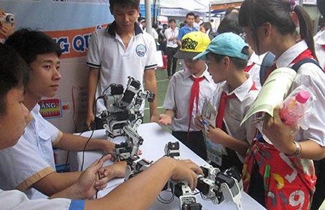 Học nghề ở trường phổ thông: Quá hình thức!