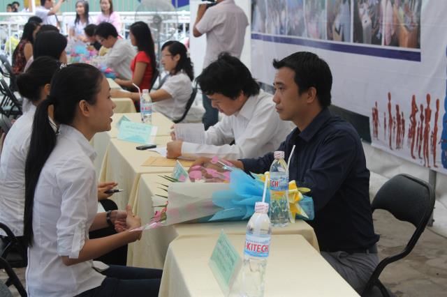 Tạo cầu nối tận dụng nguồn lao động sinh viên