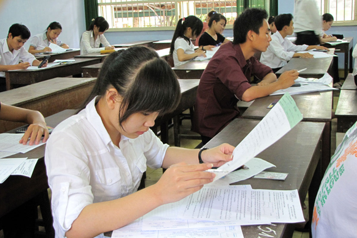 Tuyển sinh đại học: "Vơ bèo vạt tép" vẫn không đủ
