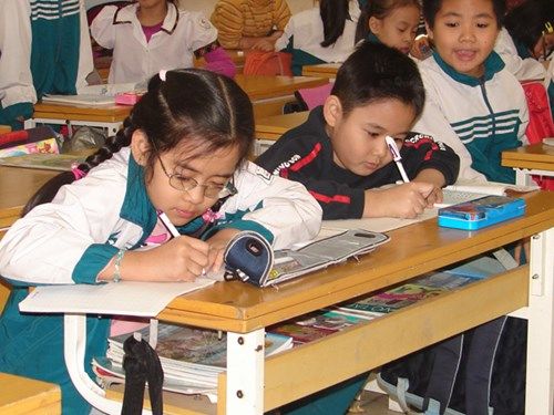 Tiểu học: Chấm dứt tình trạng cả lớp toàn "khá và giỏi"