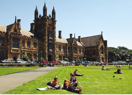 Du học Úc với các trường đào tạo ngành dược