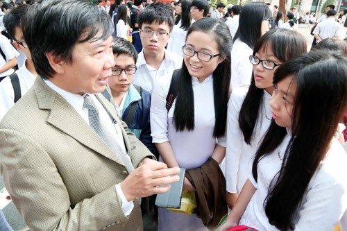 Thứ trường Bùi Văn Ga: Chọn nhiều môn thi chưa chắc đã trúng tuyển