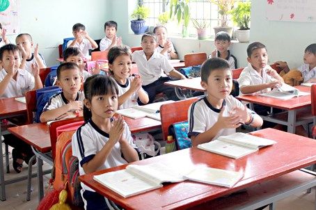 Ghi học bạ học sinh tiểu học: Ngắn gọn, có chọn lọc
