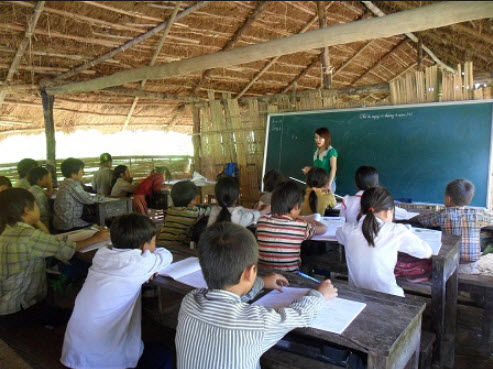 Quảng Ninh hỗ trợ tiền ăn cho học sinh tiểu học vùng khó khăn