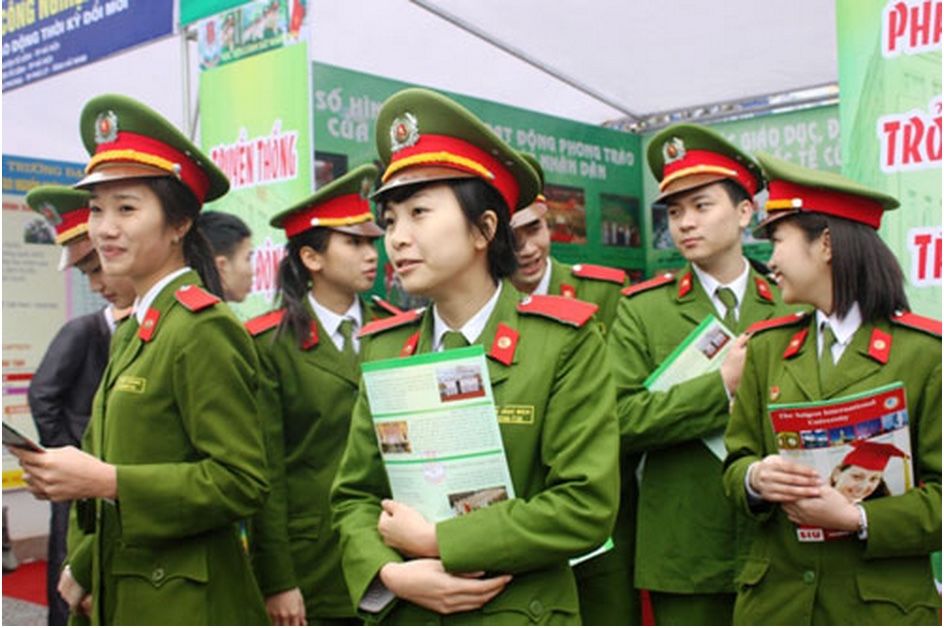 Điều kiện tuyển sinh vào các trường khối Công an, Quân đội năm 2015