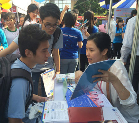 Thi tốt nghiệp THPT quốc gia 2015: Chế tài xử phạt cần rõ ràng (27/01/2015)