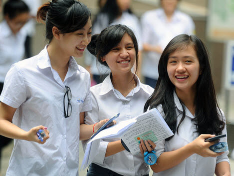 Thông tin tuyển sinh 2015 trường Cao đẳng Lạc Việt