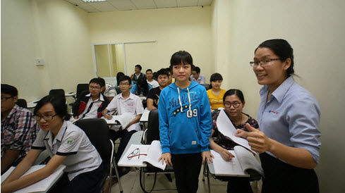 Ủng hộ thi tự luận, nhưng...