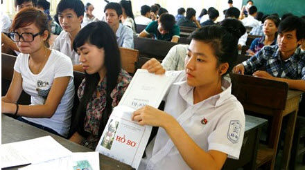 Cụm thi THPT quốc gia 2015: Chỗ thở phào, nơi lo lắng