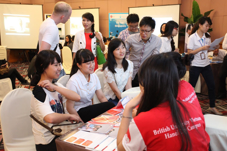 Gói hỗ trợ du học toàn diện lên tới 100 triệu tại Triển lãm du học quốc tế 2015