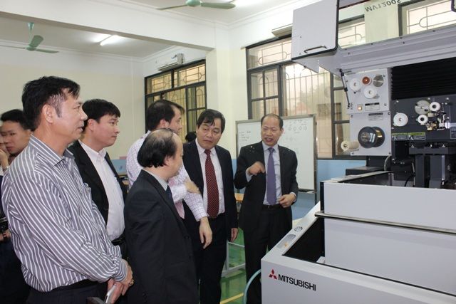 Nhật Bản hỗ trợ Trường ĐH Công nghiệp Hà Nội thiết bị dạy nghề hiện đại