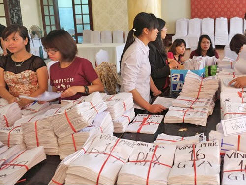Lỗ cũng không tăng lệ phí dự thi