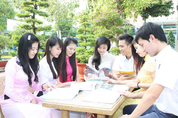 Các trường đại học: Lấy thương hiệu làm nền tảng tồn tại