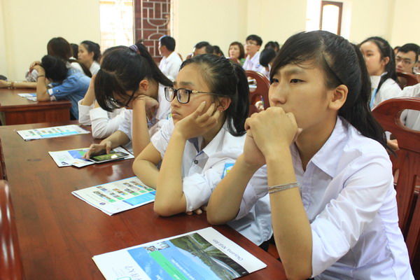 Nghệ An: Hơn 2.000 HS được công nhận HSG tỉnh năm học 2014 - 2015