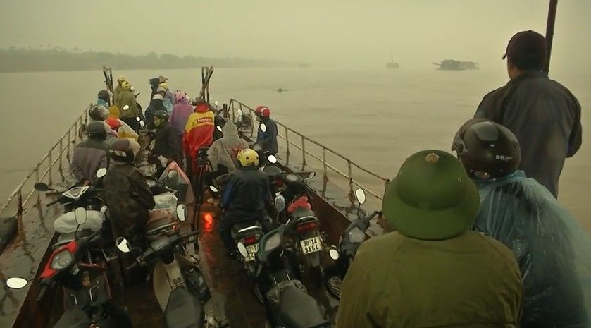 Những người đưa chữ qua sông 
