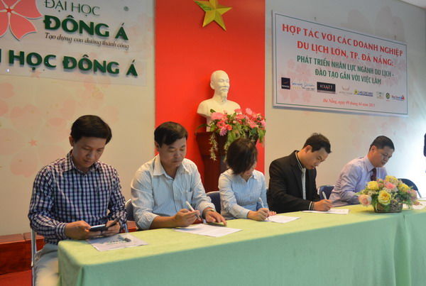 Đào tạo gắn với việc làm cho sinh viên ngành Du lịch tại Đà Nẵng