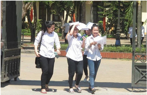 Kỳ thi THPT quốc gia 2015: "Gợi ý" học sinh trung bình chỉ nên chọn cụm thi địa phương