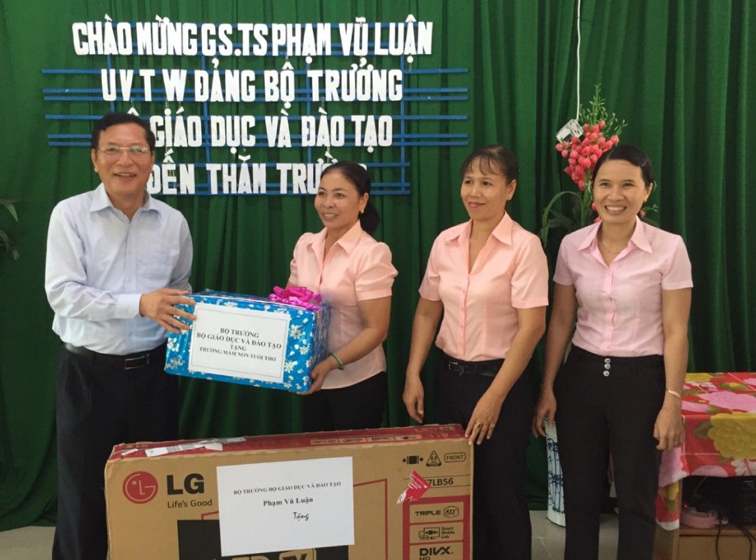 Chuyến “về nguồn” của Bộ trưởng Phạm Vũ Luận trong những ngày tháng 4 lịch sử 