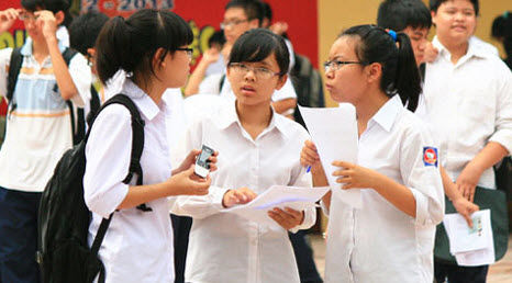 Hà Nội: Giải đáp thắc mắc về tuyển sinh lớp 6