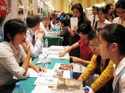 Hải Dương cảnh báo nhiều tổ chức tư vấn du học trái phép