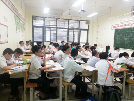 Nhiều trường THCS ở Hà Nội bắt đầu phát hành hồ sơ xét tuyển vào lớp 6