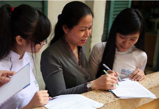 Nhiều học sinh thi chỉ để xét tốt nghiệp: Vận động học sinh thi cụm địa phương?