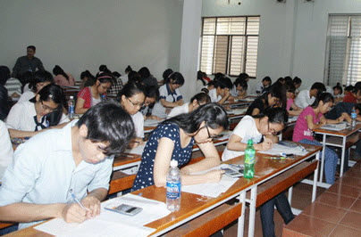 Trường ĐH Luật TP.HCM công bố đề kiểm tra năng lực